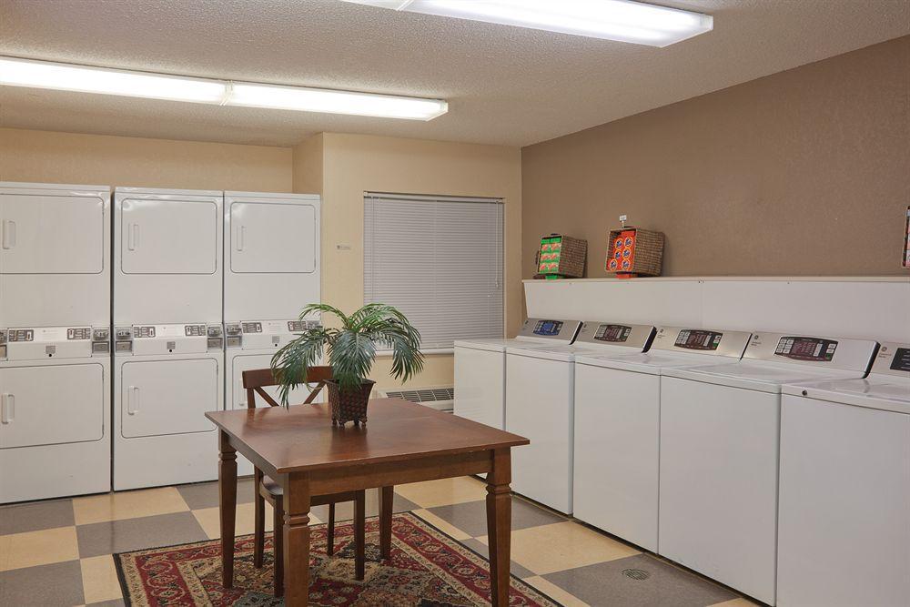 Candlewood Suites Sidney By Ihg Zewnętrze zdjęcie